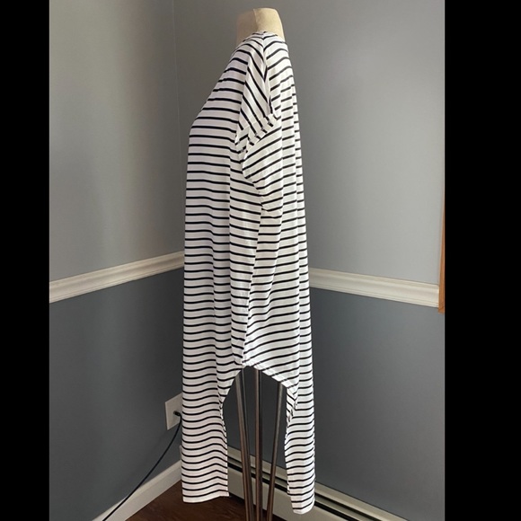 NWOT BOGO FREE Asymmetric tunic dress - Picture 2 of 3
